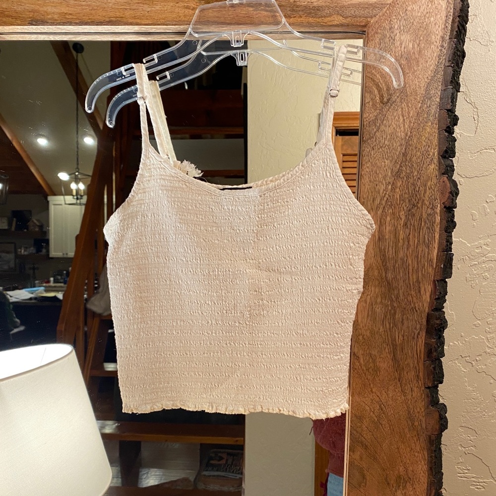 BRANDY MELVILLE CROP TOP